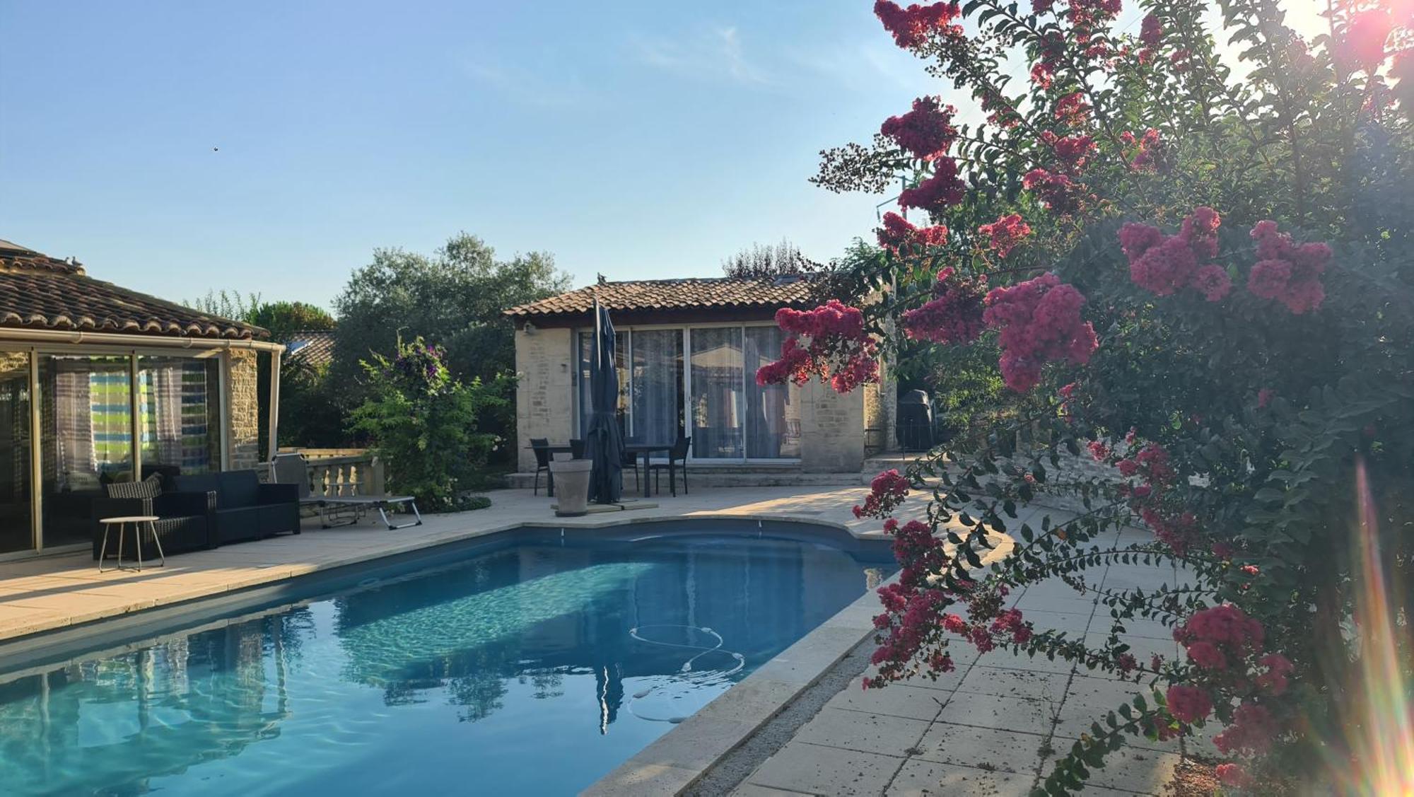 Appartements Dans Villa Privee Avec Piscine, Jardin, Parking Clos, Wifi, Climatisation Meyreuil Eksteriør bilde