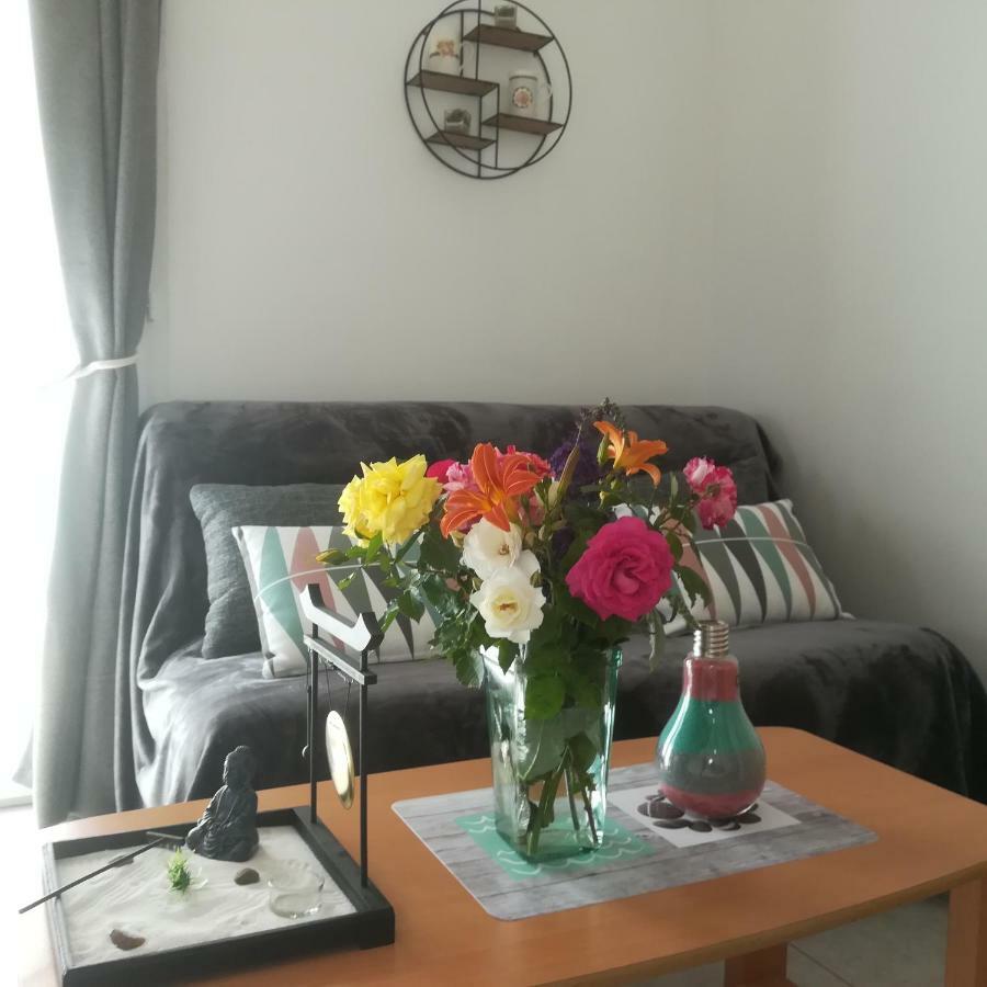 Appartements Dans Villa Privee Avec Piscine, Jardin, Parking Clos, Wifi, Climatisation Meyreuil Eksteriør bilde