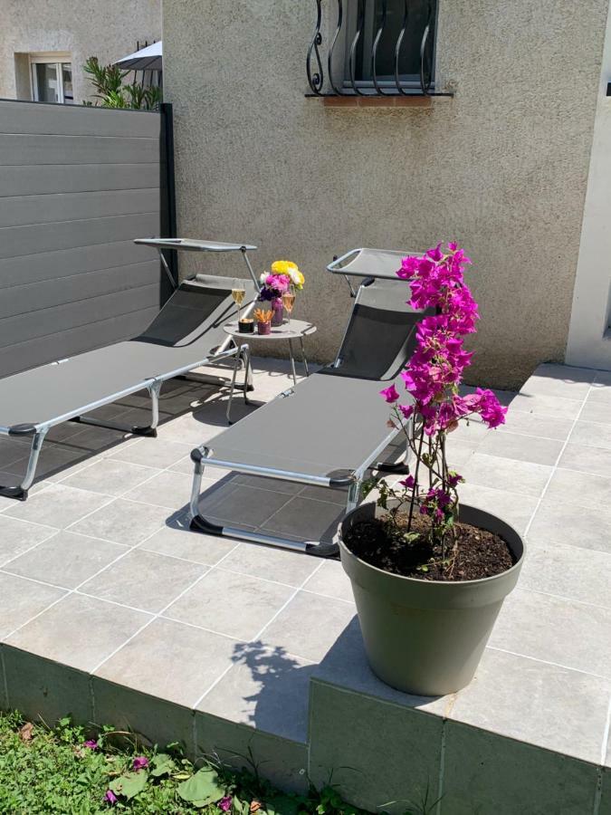 Appartements Dans Villa Privee Avec Piscine, Jardin, Parking Clos, Wifi, Climatisation Meyreuil Eksteriør bilde