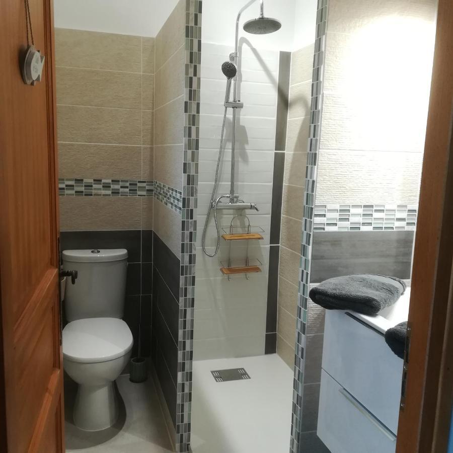Appartements Dans Villa Privee Avec Piscine, Jardin, Parking Clos, Wifi, Climatisation Meyreuil Eksteriør bilde